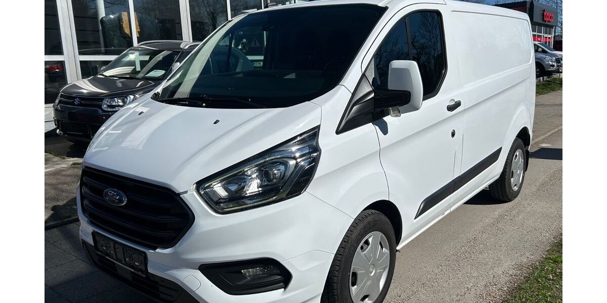 Ford Transit Custom 172.016 km 12.990 &euro; München 81825