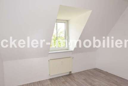 Wohnung Weißenfels - 2 Zimmer, 60 m&sup2;, 390&euro; | Angebot:27346852