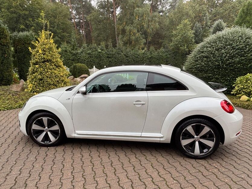 VW Beetle 186.923 km 9.900 € Schloß Holte 33758