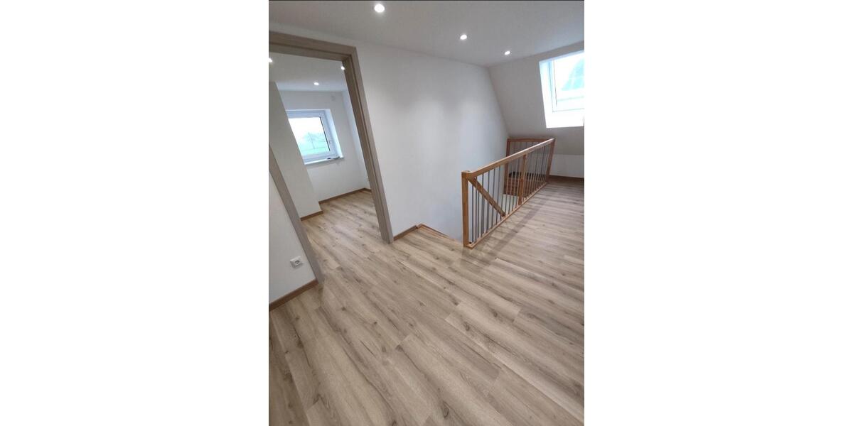 Einfamilienhaus Höchstädt an der Donau - 6 Zimmer, 105 m&sup2;, 1.350&euro; | Angebot:26399727
