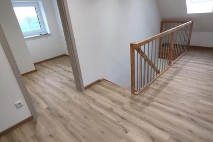 Haus Höchstädt an der Donau - 6 Zimmer, 105 m&sup2;, 1.350&euro; | Angebot:26399727