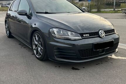 VW Golf 143.000 km 13.700 &euro; Linsenhofen 72636