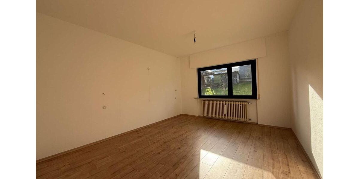 Einfamilienhaus Seeheim-Jugenheim Jugenheim - 5 Zimmer, 136 m&sup2;, 1.400&euro; | Angebot:25991129