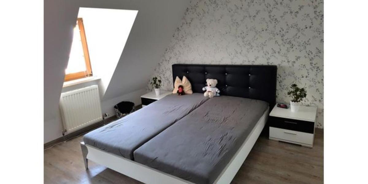 Etagenwohnung Borna - 3.5 Zimmer, 105 m&sup2;, 220.000&euro; | Angebot:25920833