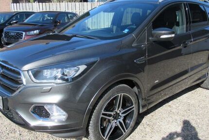 Ford Kuga 80.000 km 17.950 &euro; Gettorf 24214