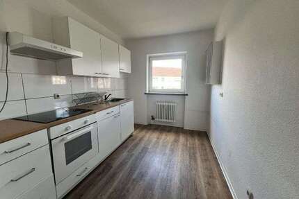 Wohnung zum Mieten in Celle 560 € 82.5 m²