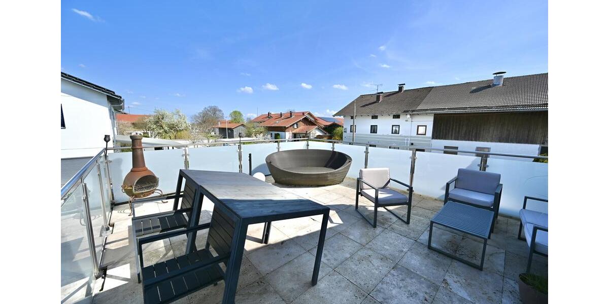 Dachgeschoßwohnung Bruckmühl - 4 Zimmer, 108 m&sup2;, 1.500&euro; | Angebot:26320959