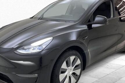 Tesla Model Y 29.572 km 34.980 &euro; Steinbach-Hallenberg OT Herges-Hallenberg 98587