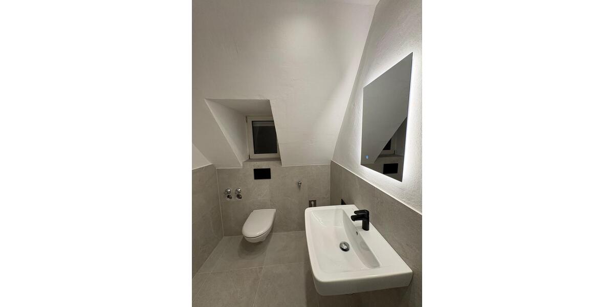 Dachgeschoßwohnung München Altstadt-Lehel - 3 Zimmer, 75 m&sup2;, 465.000&euro; | Angebot:25367918