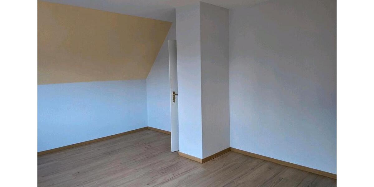 Einfamilienhaus Süderbrarup - 4 Zimmer, 147 m&sup2;, 1.400&euro; | Angebot:26004437