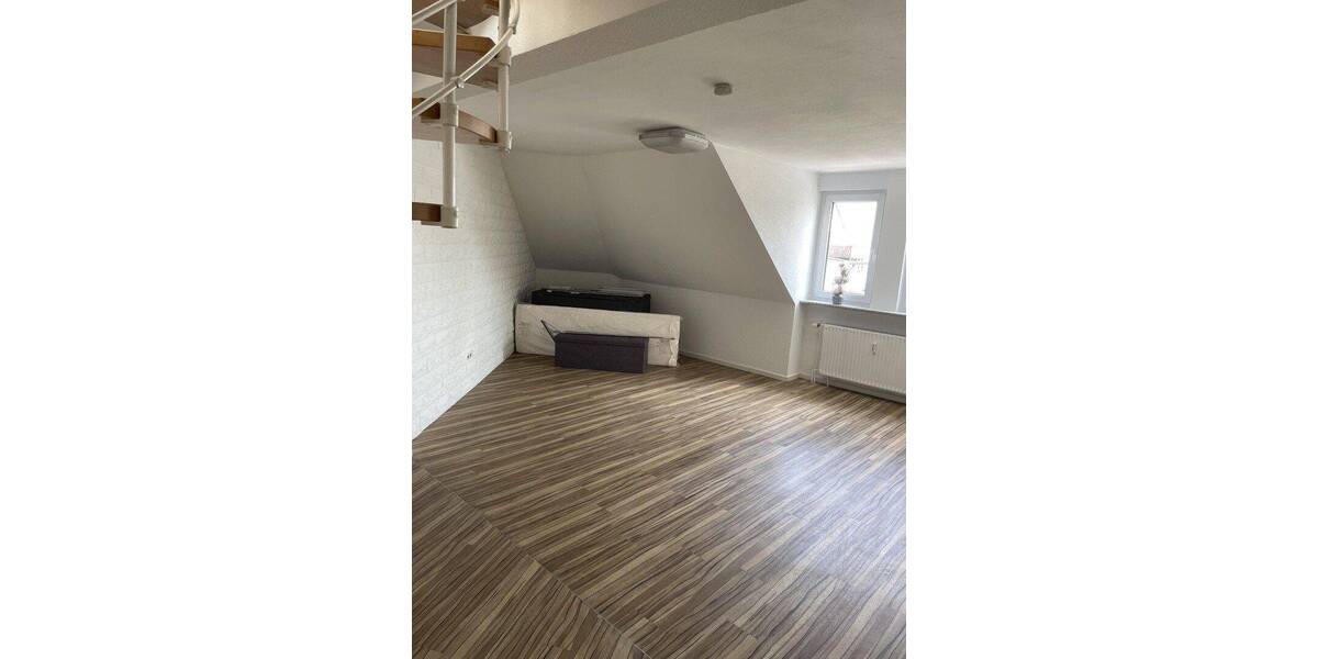 Etagenwohnung Winnenden - 3 Zimmer, 148 m&sup2;, 1.500&euro; | Angebot:26805117