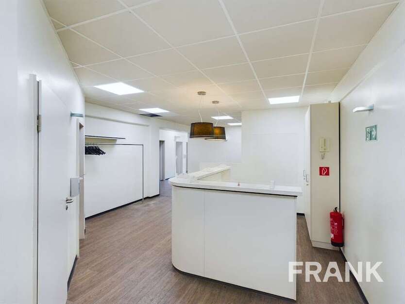 Büro in Kiel 1.222 € 140 m² zimmer