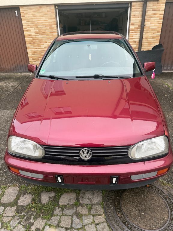 VW Golf 154.941 km 1.400 € Fürth 90768