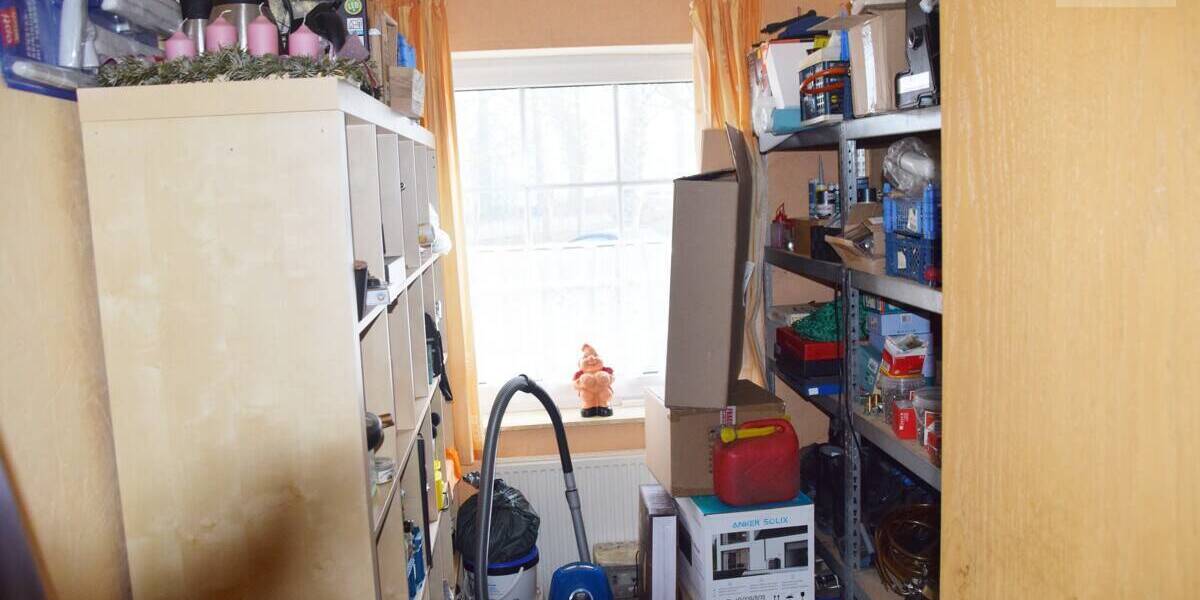 Etagenwohnung Aurich Innenstadt - 3 Zimmer, 67 m&sup2;, 125.000&euro; | Angebot:26026206