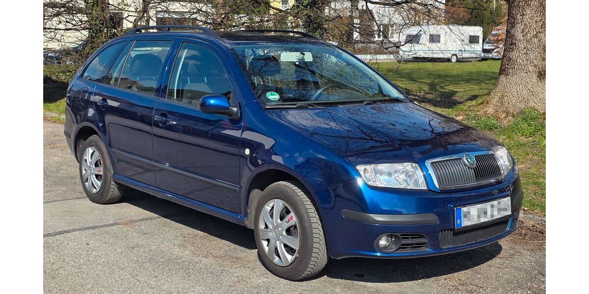 Skoda Fabia 128.160 km 3.000 &euro; München 80686