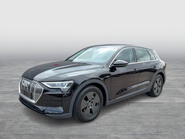 Audi e-tron 78.311 km 25.900 &euro; Cloppenburg 49661