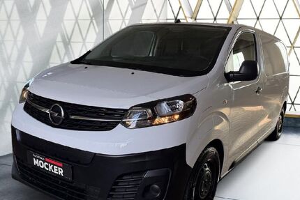 Opel Vivaro 47.200 km 18.590 &euro; Selb 95100