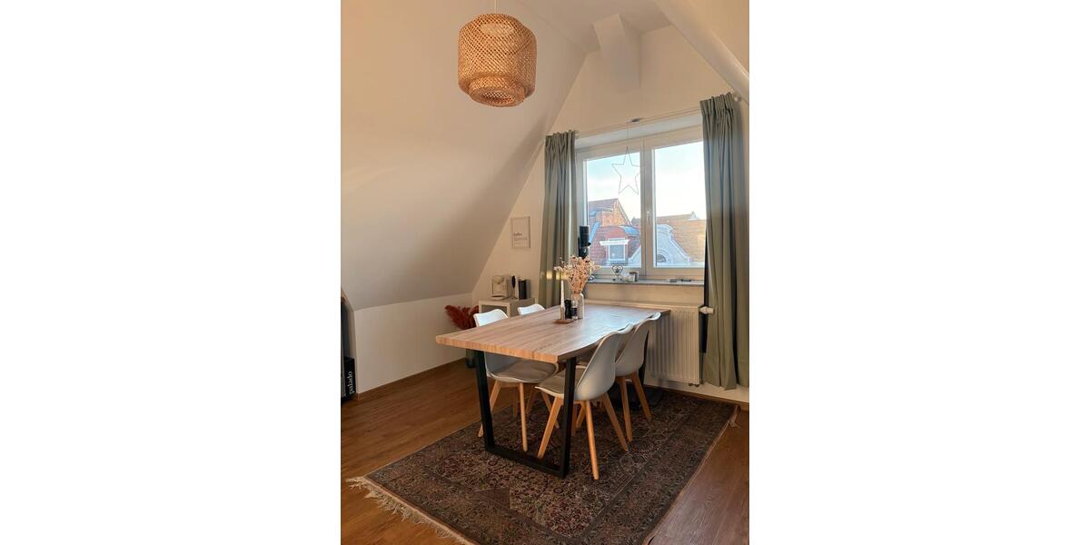 Dachgeschoßwohnung Erfurt Johannesplatz - 1 Zimmer, 38 m&sup2;, 500&euro; | Angebot:25399995