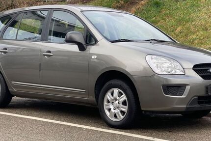 Kia Carens 150.000 km 3.900 &euro; Fellbach 70736