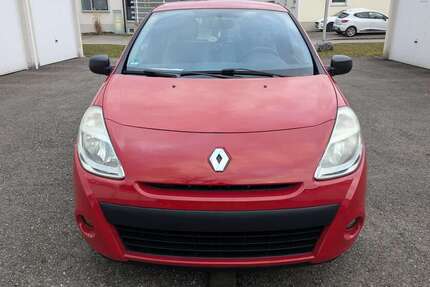 Renault Clio 149.000 km 3.500 &euro; Meckenbeuren 88074