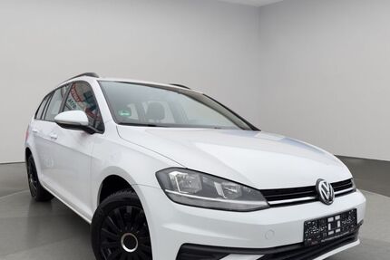 VW Golf 254.000 km 7.400 € Holzgerlingen 71088
