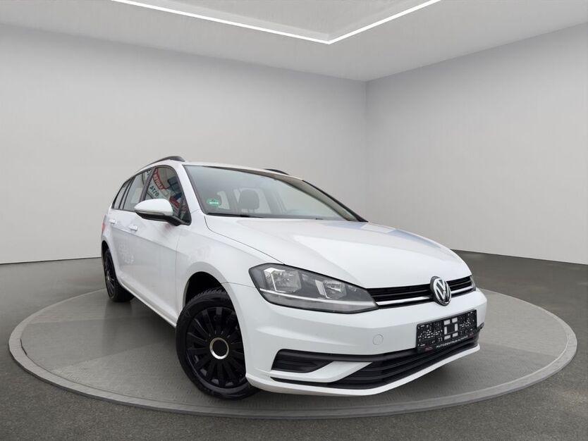 VW Golf 254.000 km 7.400 € Holzgerlingen 71088