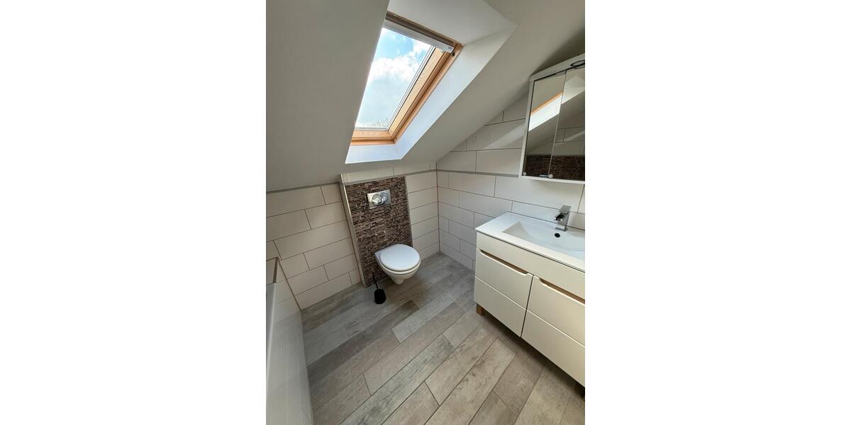 Dachgeschoßwohnung Kernen im Remstal - 1.5 Zimmer, 50 m&sup2;, 1.000&euro; | Angebot:25919121