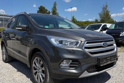 Ford Kuga 127.000 km 9.190 &euro; Schwenningen 78056
