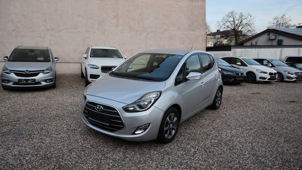 Hyundai ix20 74.601 km 8.990 &euro; Solingen 42653