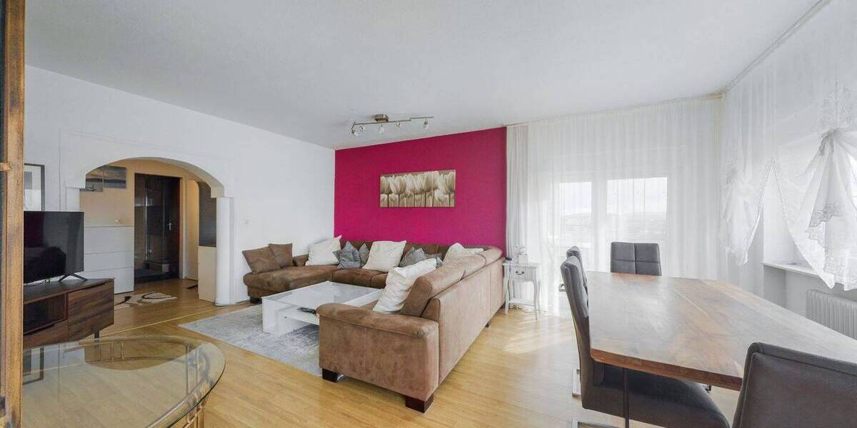 Etagenwohnung Wiesloch - 3 Zimmer, 90 m&sup2;, 240.000&euro; | Angebot:26309548