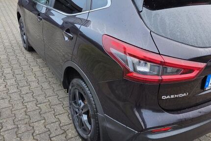 Nissan Qashqai 90.297 km 13.800 &euro; Großbreitenbach OT Altenfeld 98701