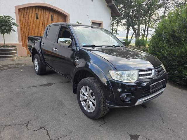 L200