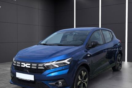 Dacia Sandero 2.767 km 16.490 &euro; Neubrandenburg 17039