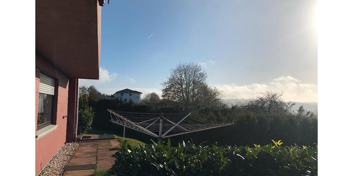 Einfamilienhaus Hellenthal - 4 Zimmer, 142 m&sup2;, 170.000&euro; | Angebot:27083328