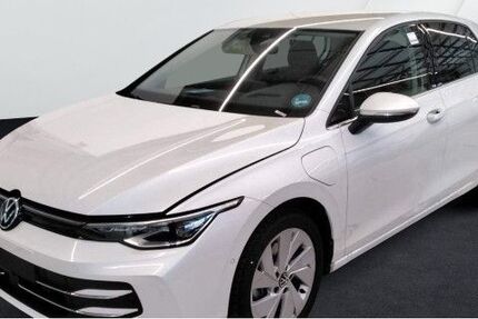 VW Golf 8.158 km 35.480 € Mayen 56727