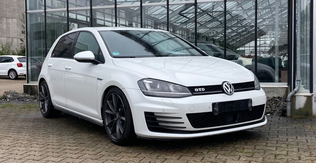 VW Golf 144.000 km 16.860 € Neu-Ulm 89231