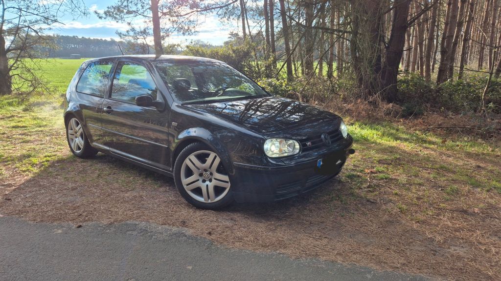 VW Golf 155.320 km 8.000 &euro; Harsewinkel 33428