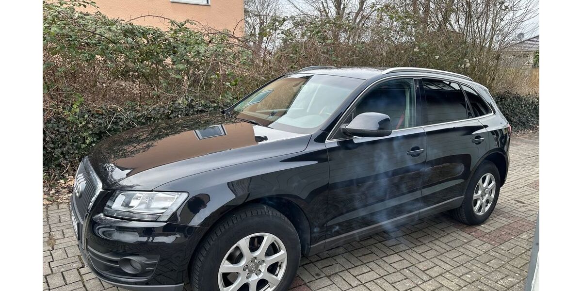 Audi Q5 214.000 km 9.500 &euro; Bielefeld 33602