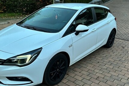 Opel Astra K 78.000 km 10.800 € Ortenberg 63683