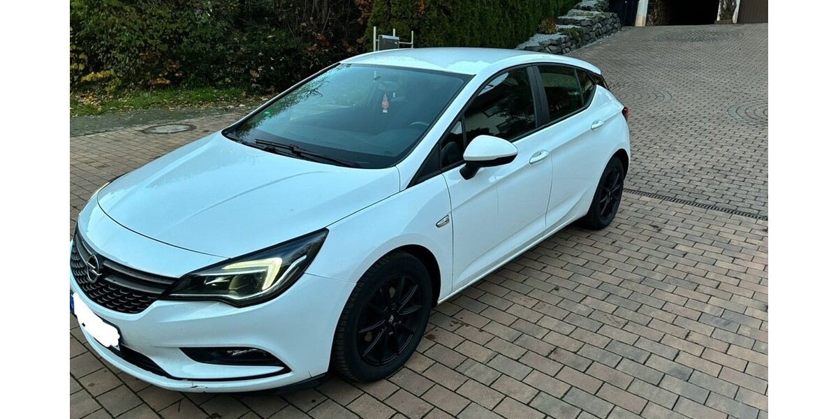 Opel Astra K 78.000 km 10.800 &euro; Ortenberg 63683