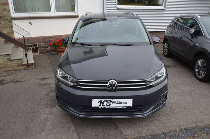 VW Touran 86.775 km 26.490 € Lauenförde 37697