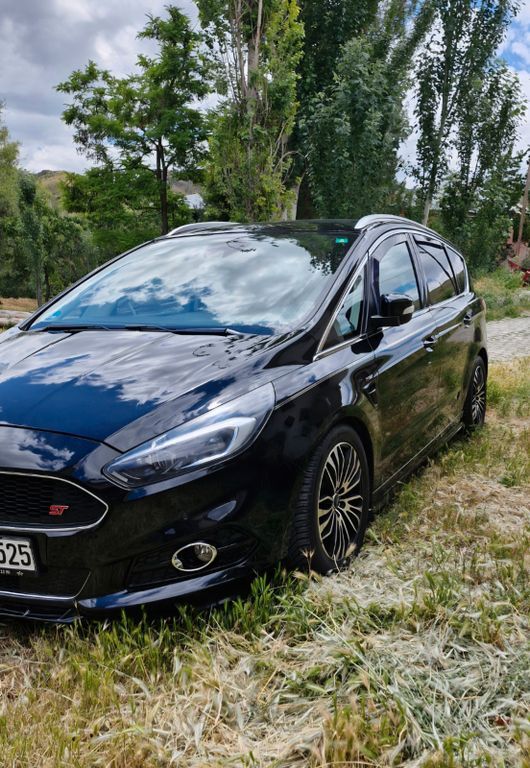 Ford S-Max 153.717 km 18.600 € Offenbach a.M 63065