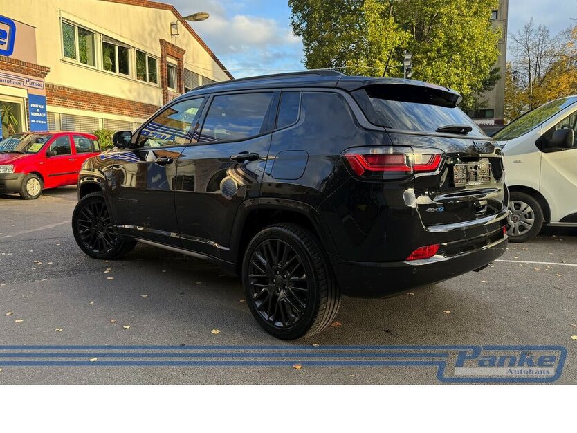 Jeep Compass S Plug-In Hybrid 4WD*Pano*Alpine*360°*CP 99.198 km 19.900 € Berlin 13187