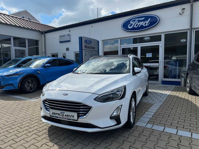Ford Focus 85.500 km 18.450 € Neuburg an der Donau 86633