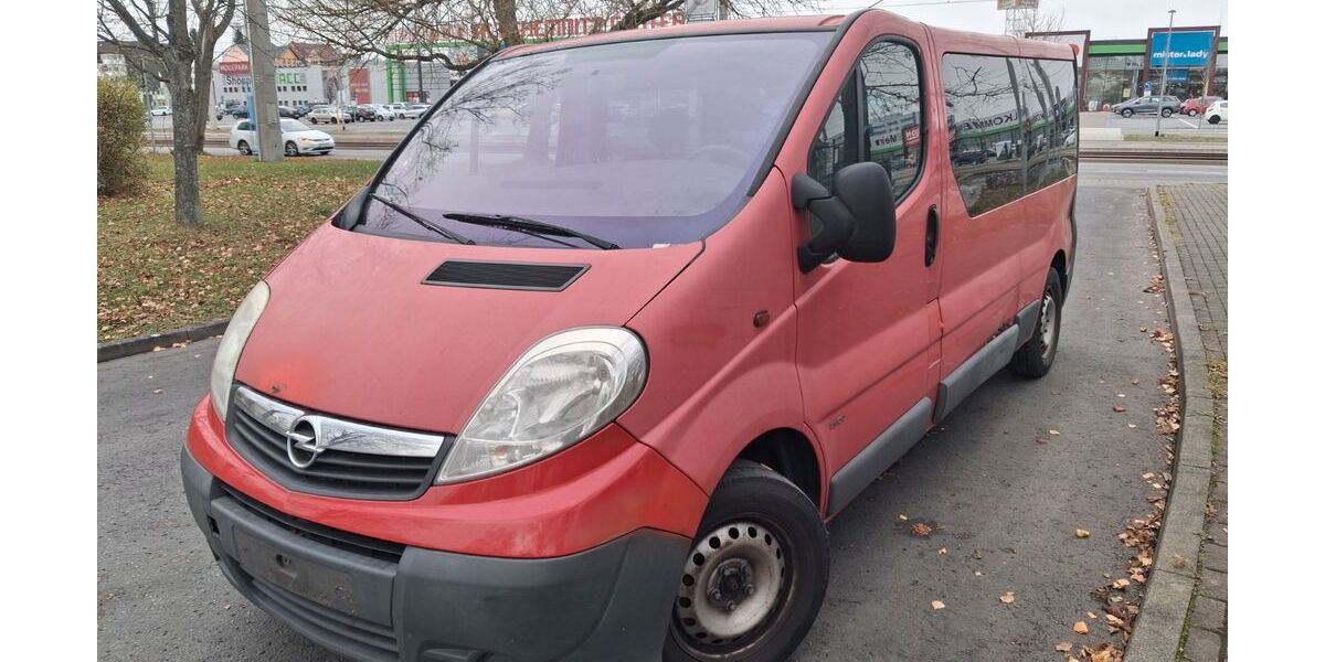 Opel Vivaro 314.000 km 3.500 &euro; Chemnitz 09120