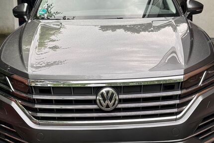 VW Touareg 93.672 km 32.990 &euro; Hiddenhausen 32120