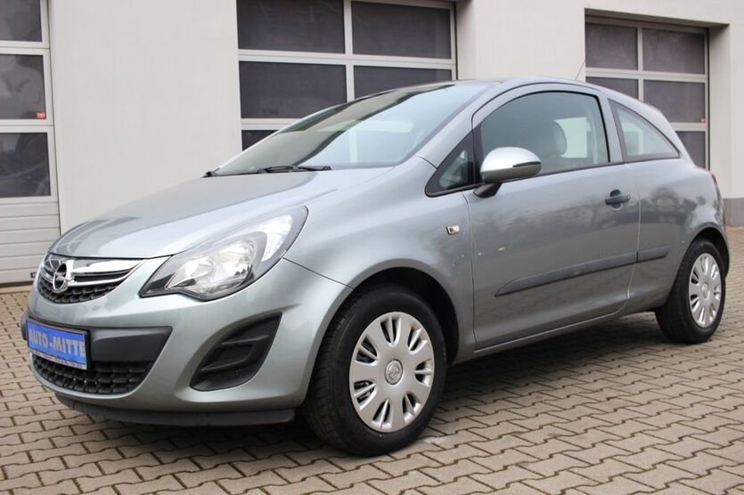 Opel Corsa 96.000 km 4.570 € Köthen 06366