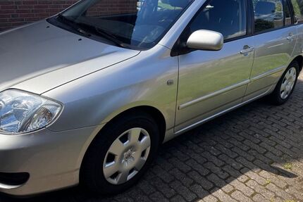 Toyota Corolla 185.500 km 5.900 &euro; Wahlstedt 23812