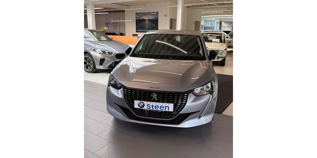 Peugeot 208 12.950 km 15.550 &euro; Alt-Mölln 23881