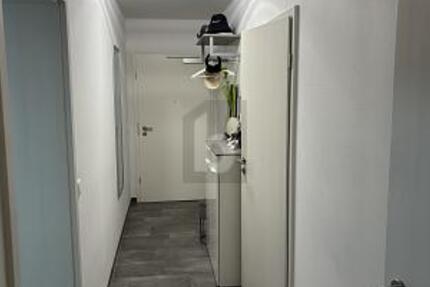 MODERN, ZENTRAL, NEUWERTIG, KÜCHE UND PARKPLATZ - Wohnung Merzig | Angebot:27145289